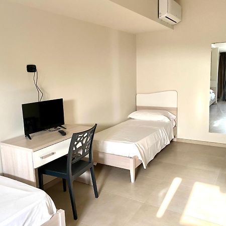 Casa Vacanze E Fitta Camere San Nico コリリアーノ・カーラブロ エクステリア 写真