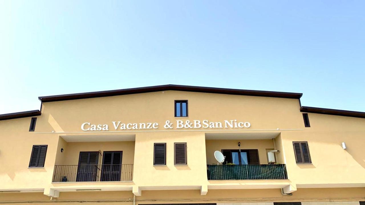 Casa Vacanze E Fitta Camere San Nico コリリアーノ・カーラブロ エクステリア 写真