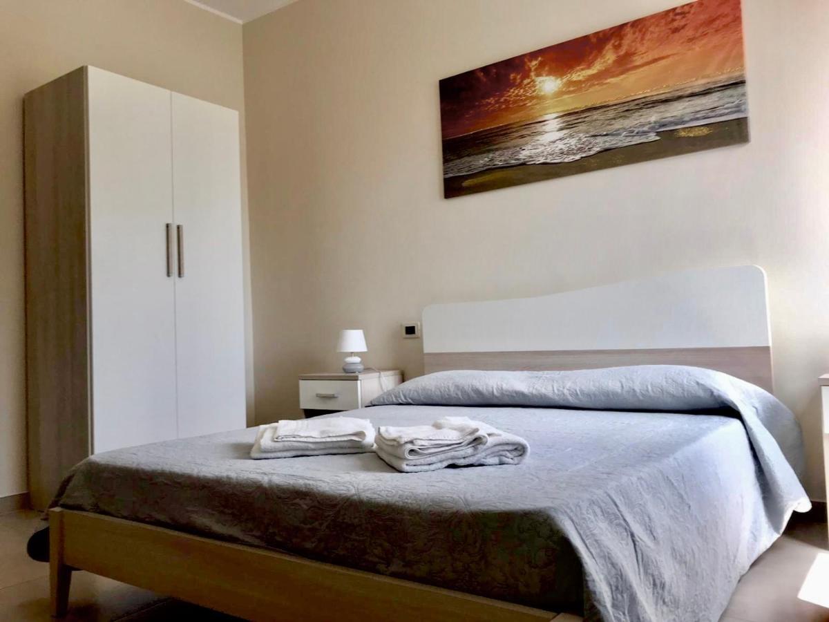 Casa Vacanze E Fitta Camere San Nico コリリアーノ・カーラブロ エクステリア 写真