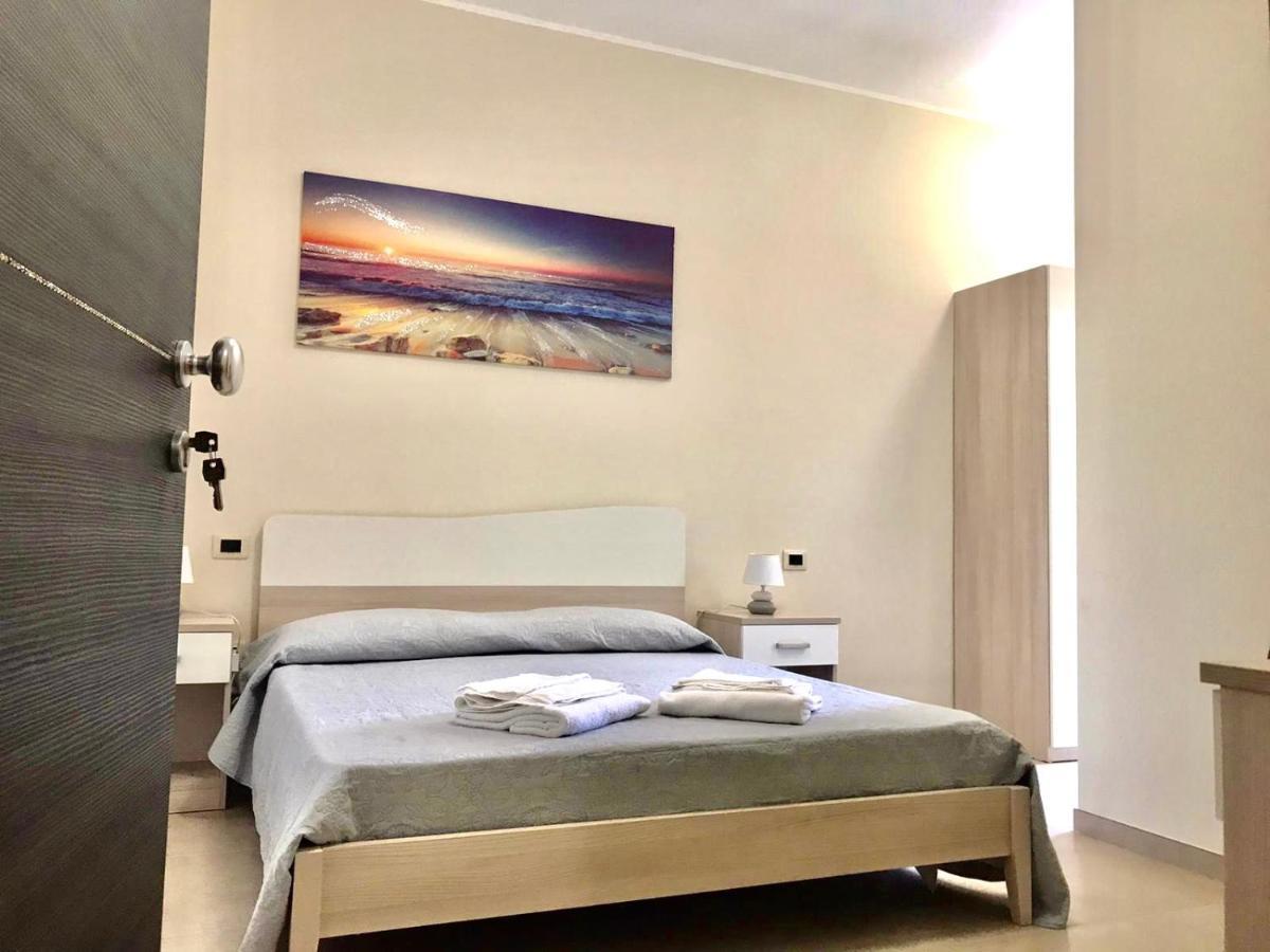 Casa Vacanze E Fitta Camere San Nico コリリアーノ・カーラブロ エクステリア 写真