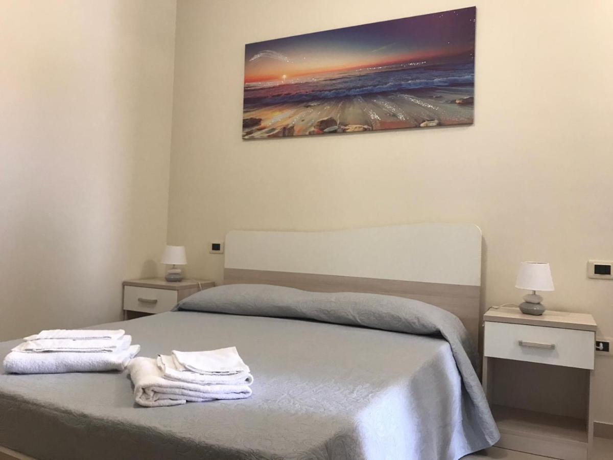 Casa Vacanze E Fitta Camere San Nico コリリアーノ・カーラブロ エクステリア 写真