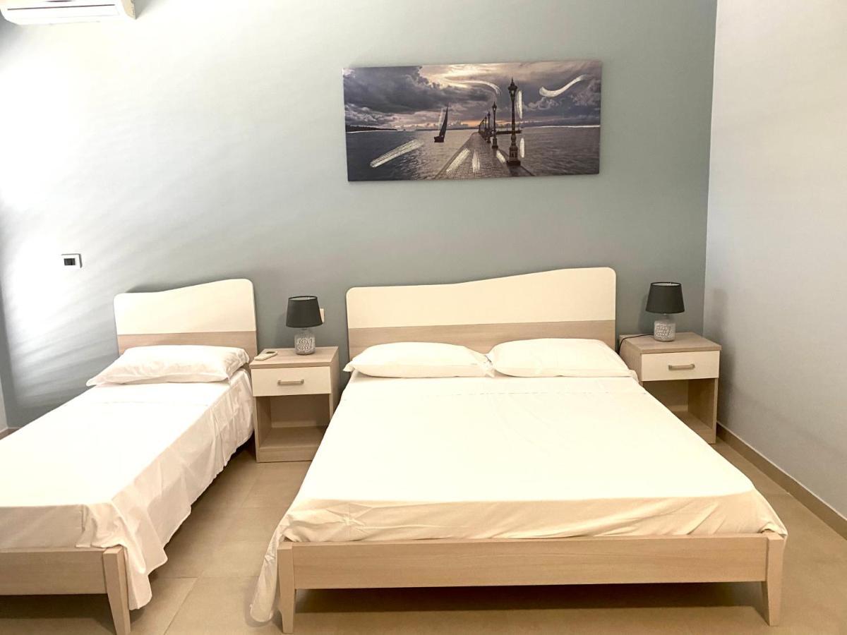 Casa Vacanze E Fitta Camere San Nico コリリアーノ・カーラブロ エクステリア 写真