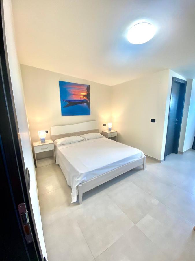 Casa Vacanze E Fitta Camere San Nico コリリアーノ・カーラブロ エクステリア 写真