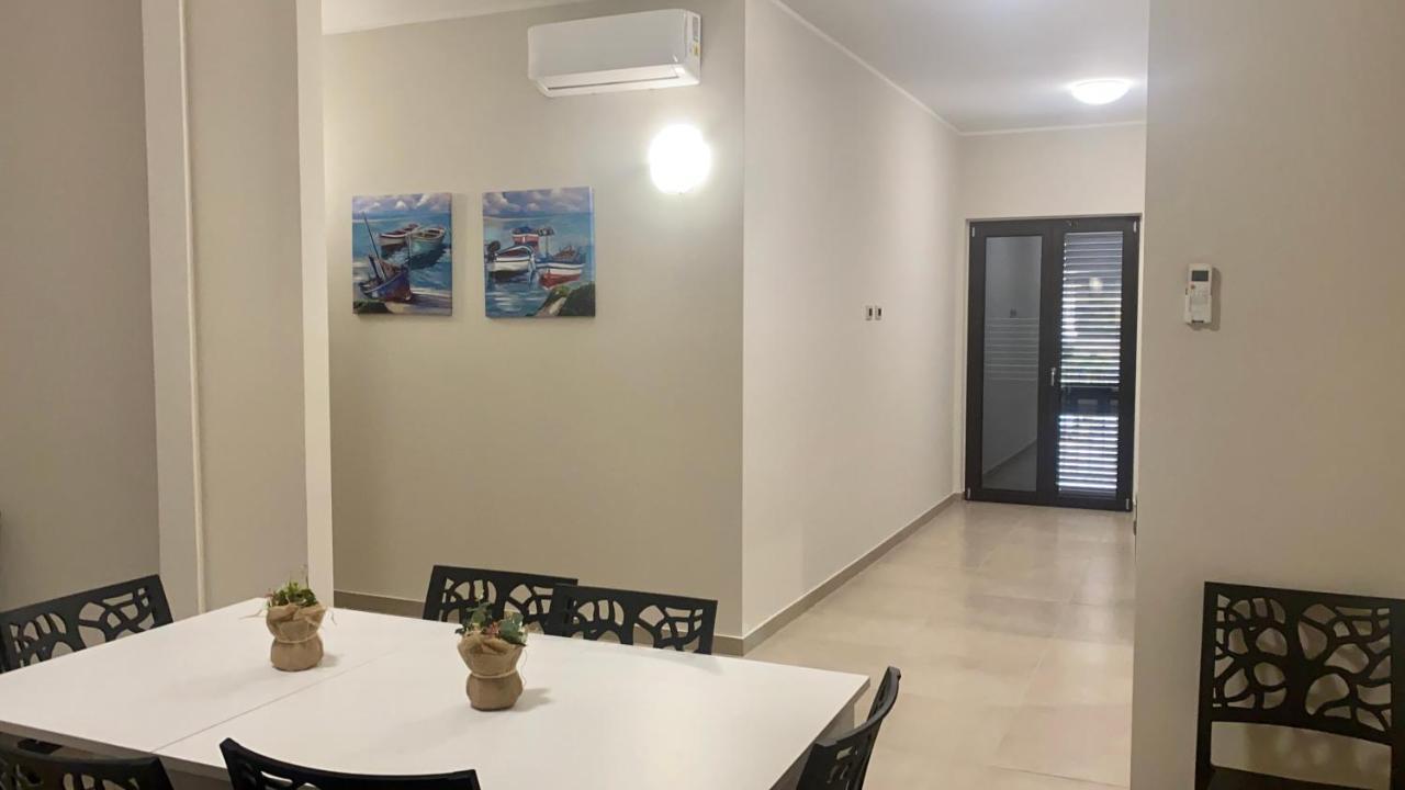 Casa Vacanze E Fitta Camere San Nico コリリアーノ・カーラブロ エクステリア 写真