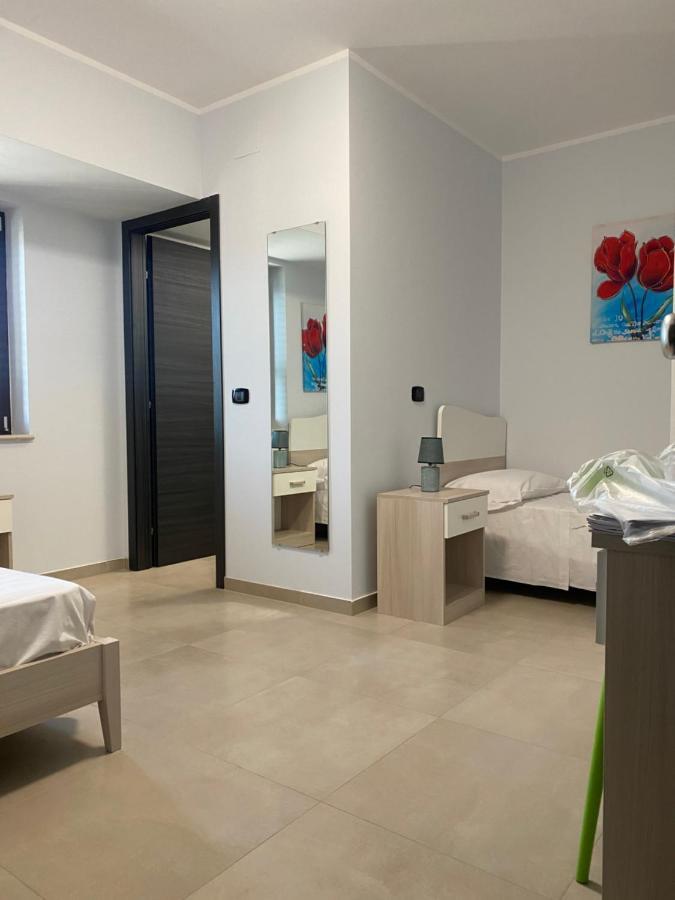 Casa Vacanze E Fitta Camere San Nico コリリアーノ・カーラブロ エクステリア 写真
